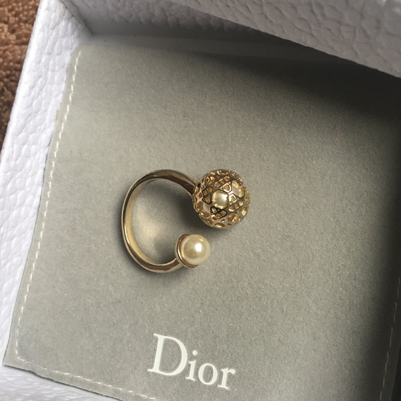 Dior Jewelry - Dior Pearl Ring